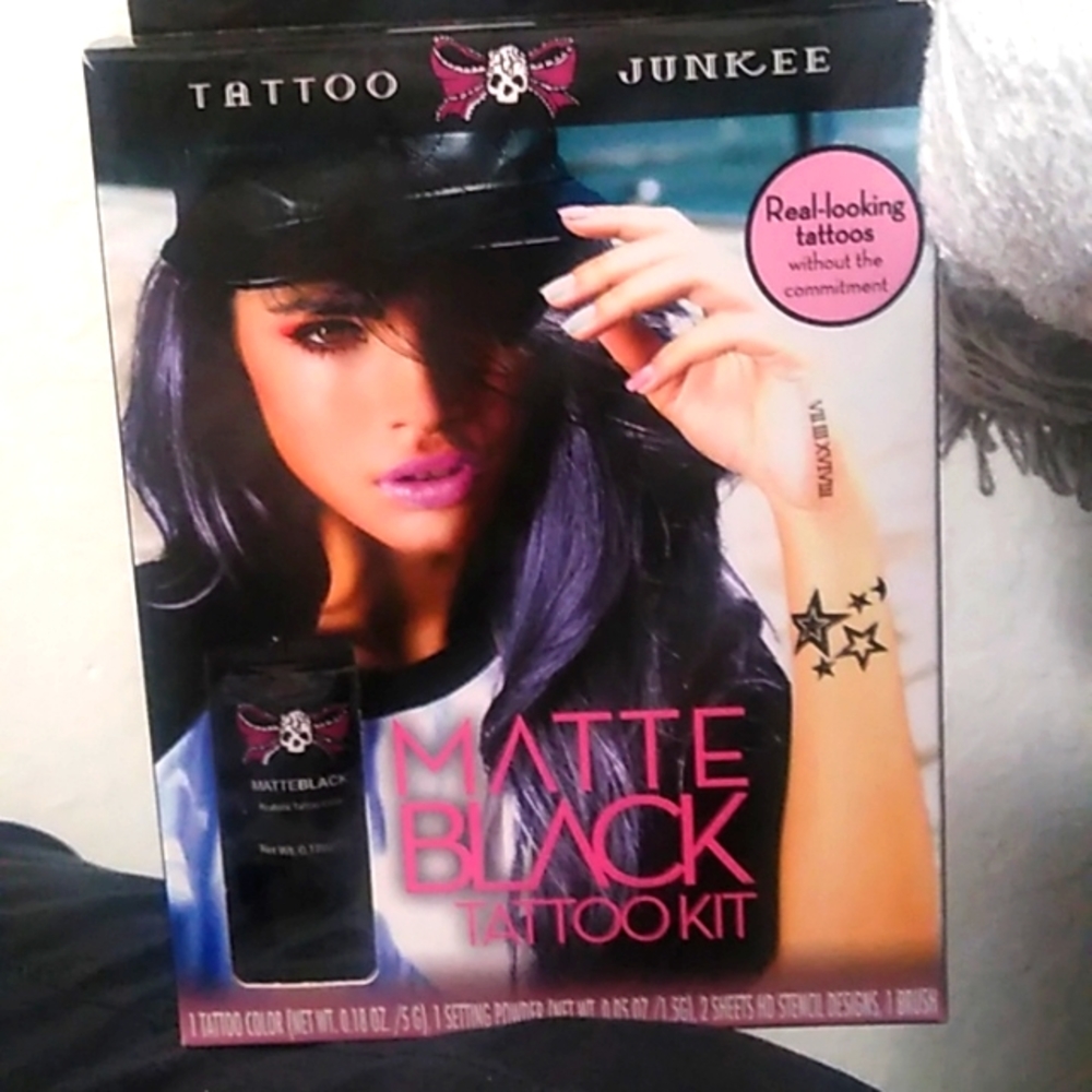 Tattoo junkie matte black tattoo kit